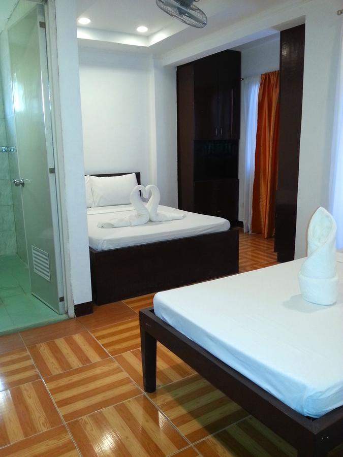 Ricardo Valley Inn Корон Екстер'єр фото