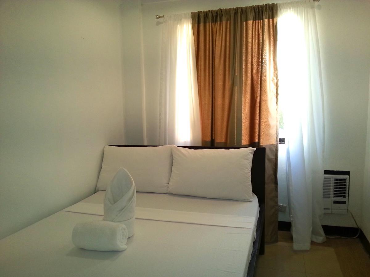 Ricardo Valley Inn Корон Екстер'єр фото