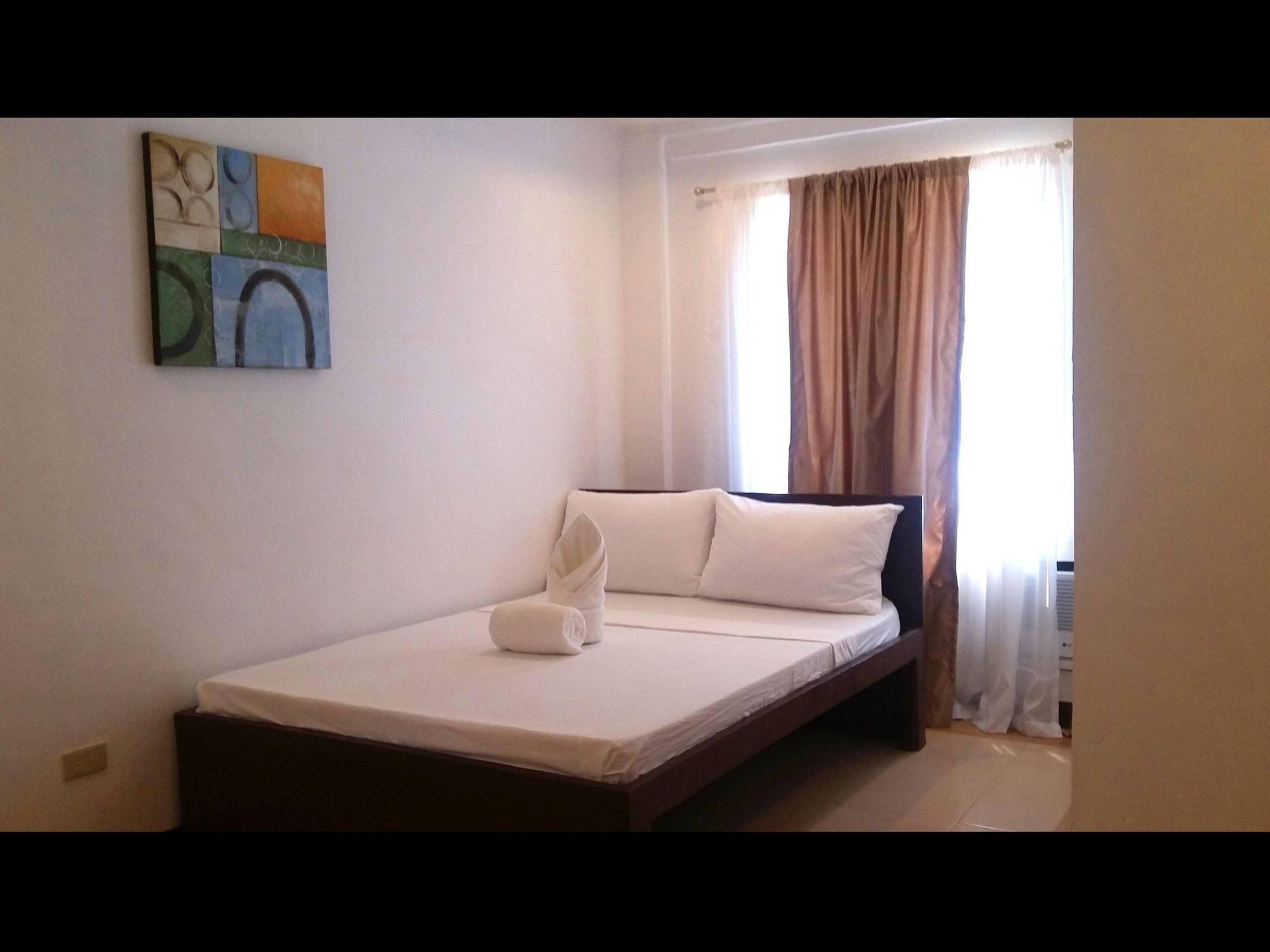 Ricardo Valley Inn Корон Екстер'єр фото
